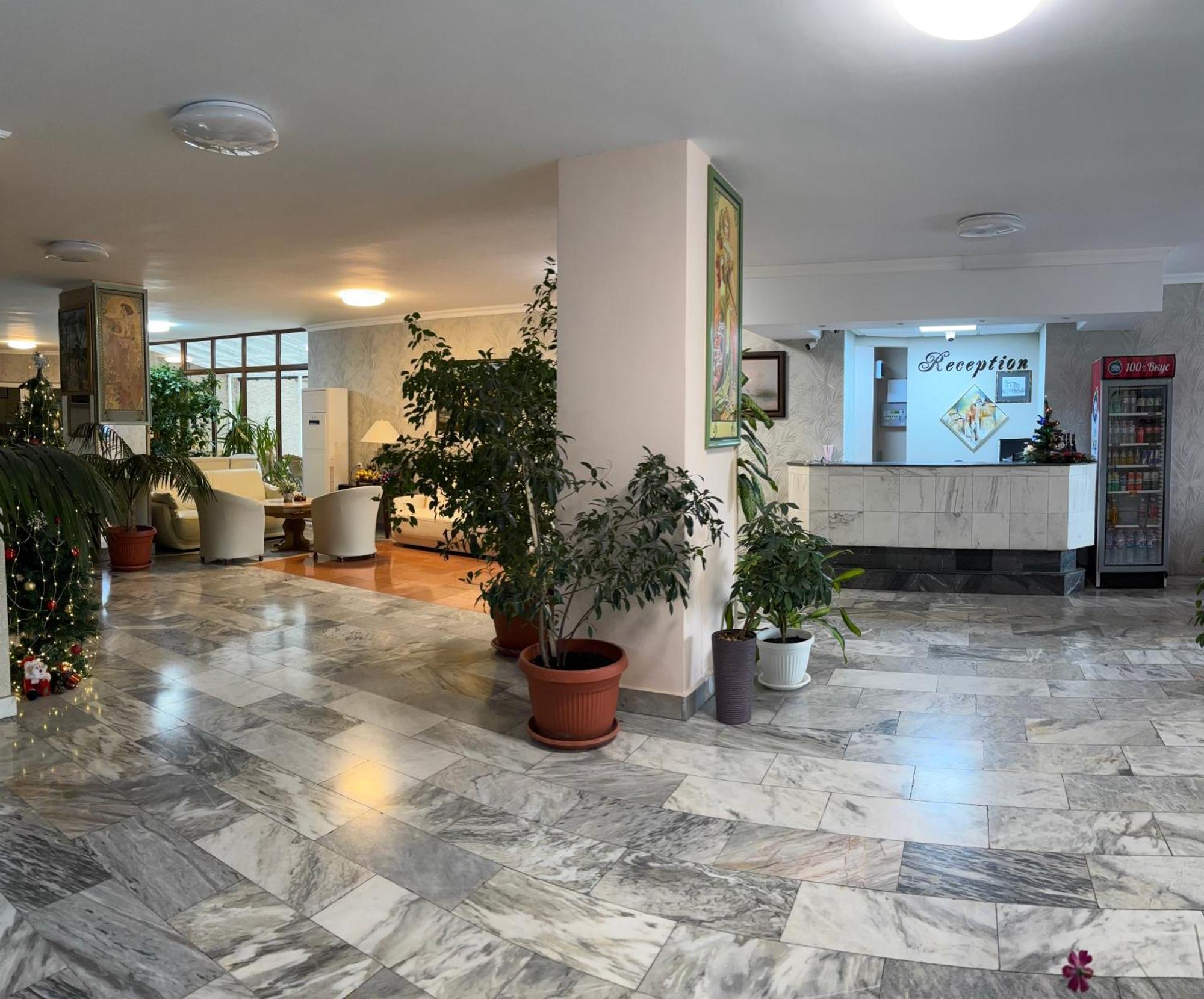 Apart Hotel Central Razgrad Екстер'єр фото