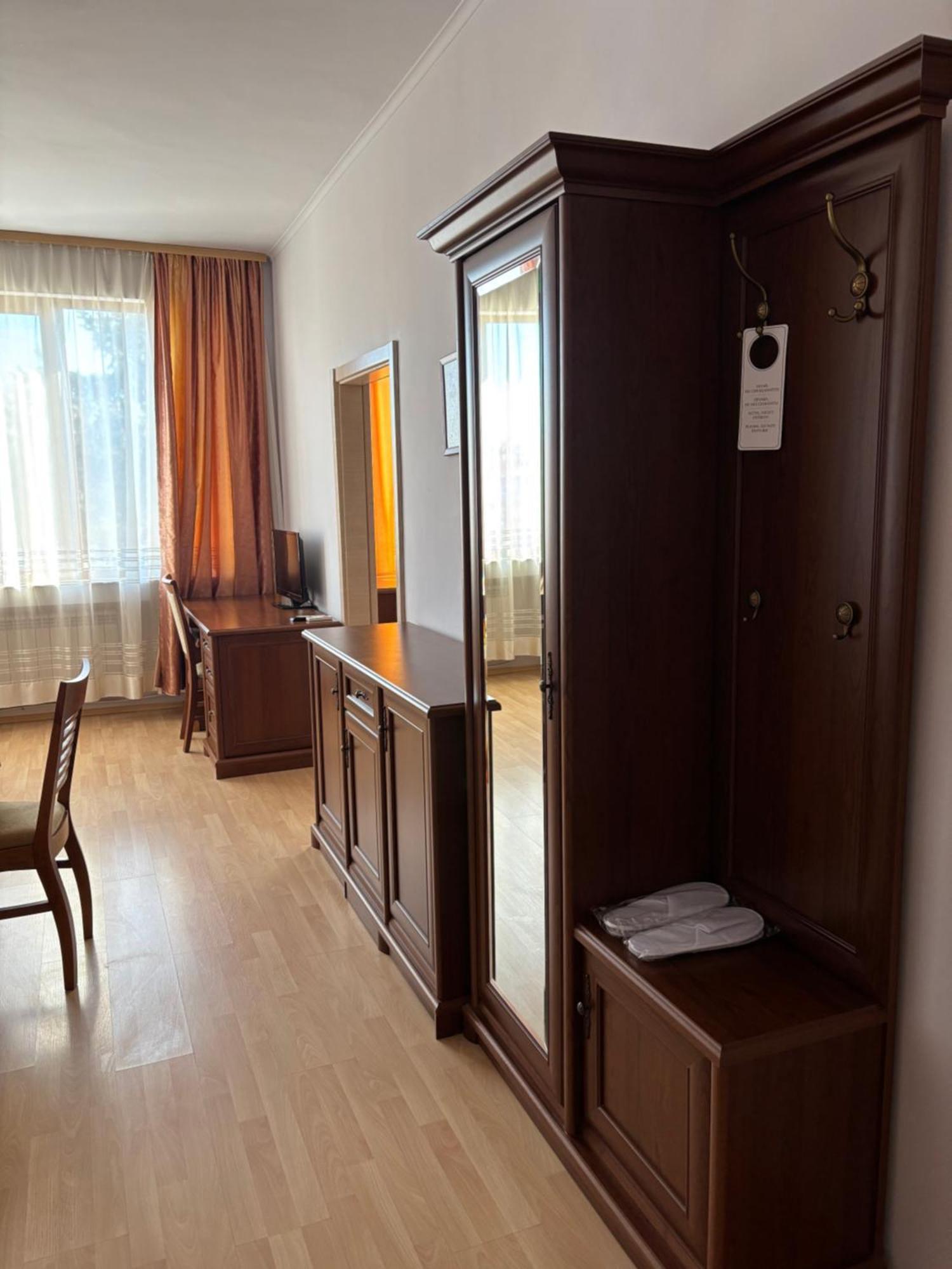 Apart Hotel Central Razgrad Екстер'єр фото