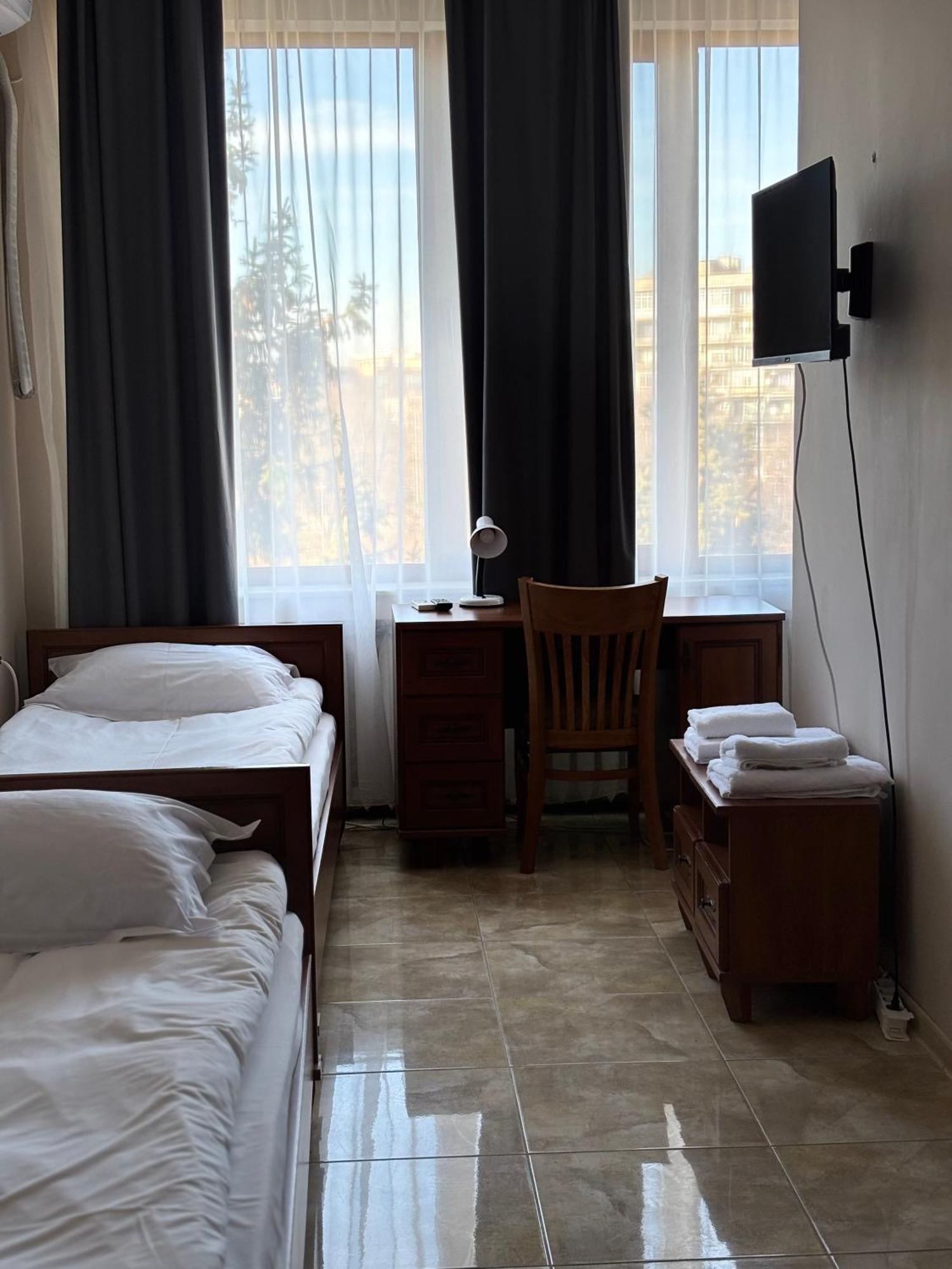 Apart Hotel Central Razgrad Екстер'єр фото
